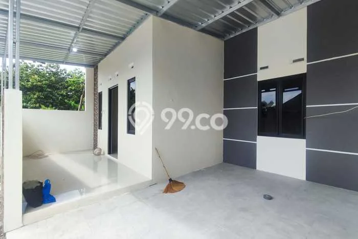 Rumah Sederhana Dijual Lokasi Gondangrejo 3 Kamar dengan Luas Tanah 100m2 Rumah Sederhana Dijual Lokasi Gondangrejo 3 Kamar dengan Luas Tanah 100m2