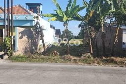 Untuk Dijual Tanah di Wonosari Klaten Luas 2200m2 SHM Untuk Dijual Tanah di Wonosari Klaten Luas 2200m2 SHM