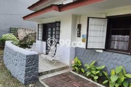 HOT PROPERTY! Rumah Strategis di Menteng, Luas 412m² LB 180m² HOT PROPERTY! Rumah Strategis di Menteng, Luas 412m² LB 180m²