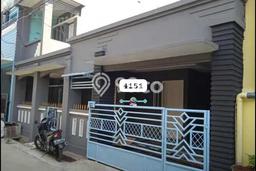 Rumah Terawat di Narogong, Bekasi, Luas 120m² LB 200m² DIJUAL CEPAT! Rumah Terawat di Narogong, Bekasi, Luas 120m² LB 200m² DIJUAL CEPAT!