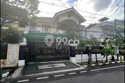 Siap Huni Hunian Elit 9 Kamar di Cempaka Putih Dekat ke Mana Saja Siap Huni Hunian Elit 9 Kamar di Cempaka Putih Dekat ke Mana Saja