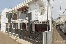 BEST LOCATION! Rumah di Tebet, Akses ke Stasiun, 4 KT, Luas 265m² LB 145m² BEST LOCATION! Rumah di Tebet, Akses ke Stasiun, 4 KT, Luas 265m² LB 145m²