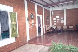 Rumah Strategis Modern Lb 150m2 di Sawangan, Depok Rumah Strategis Modern Lb 150m2 di Sawangan, Depok