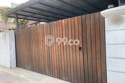 Rumah Bagus di Cipete, Jakarta Selatan, Luas 175m² Bangunan 144m² HARGA MENARIK! Rumah Bagus di Cipete, Jakarta Selatan, Luas 175m² Bangunan 144m² HARGA MENARIK!