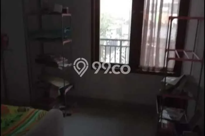 Rumah Luas Asri 5 KT Siap Pakai di Jaka Setia Bekasi Rumah Luas Asri 5 KT Siap Pakai di Jaka Setia Bekasi