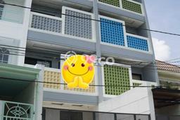 Dijual Rumah Mewah Megah Dengan View Eksklusif di Meruya, Jakarta Barat Dijual Rumah Mewah Megah Dengan View Eksklusif di Meruya, Jakarta Barat