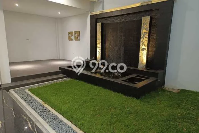 Dijual Rumah Premium dengan Fasilitas Sekitar Komplit di Wiyung, Surabaya Dijual Rumah Premium dengan Fasilitas Sekitar Komplit di Wiyung, Surabaya