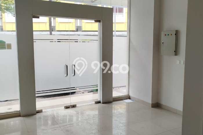 Ruko Disewa di Bekasi dengan LB 220m2 Area Komersial Ramai Ruko Disewa di Bekasi dengan LB 220m2 Area Komersial Ramai