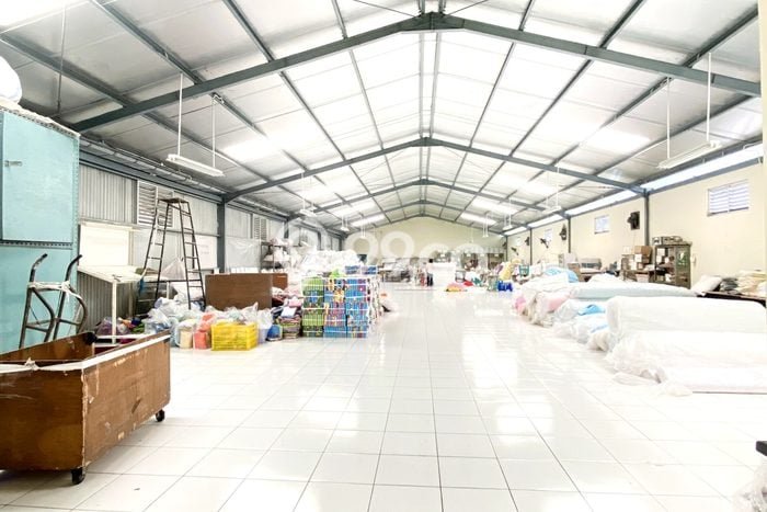 Gudang Dijual di Jakarta Utara LT 1800m2 & LB 2200m2 Lokasi Terbaik! Gudang Dijual di Jakarta Utara LT 1800m2 & LB 2200m2 Lokasi Terbaik!