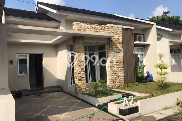 Rumah Minimalis 2 KT LT 116m2 di Baturaden Rumah Minimalis 2 KT LT 116m2 di Baturaden