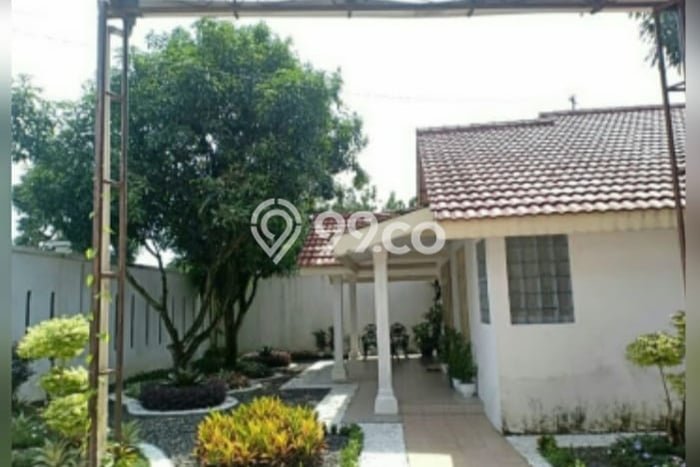 For Sale Rumah 5 Kamar Lokasi Strategis Nyaman dan Strategis di Sumbang For Sale Rumah 5 Kamar Lokasi Strategis Nyaman dan Strategis di Sumbang