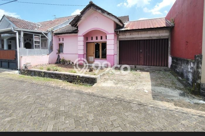 Jual Rumah Harga Miring Karanglewas Punya 1 Kamar & LT 150m2 Jual Rumah Harga Miring Karanglewas Punya 1 Kamar & LT 150m2