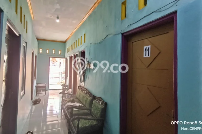 Rumah Kost untuk Dijual di Kembaran dengan 12 KT, 12 KM, Luas 240m2 Rumah Kost untuk Dijual di Kembaran dengan 12 KT, 12 KM, Luas 240m2