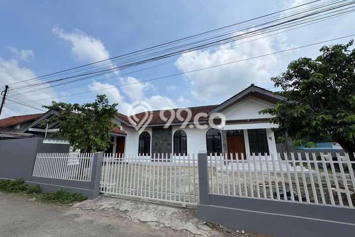 Rumah Luas Asri 4 KT Siap Huni di Baturaden Banyumas Rumah Luas Asri 4 KT Siap Huni di Baturaden Banyumas