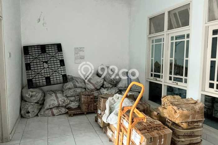Rumah Modern Cantik 3 Kamar Bisa Langsung Pindah di Purwokerto Timur Rumah Modern Cantik 3 Kamar Bisa Langsung Pindah di Purwokerto Timur