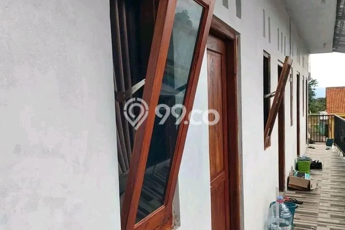 FOR SALE Kost 19 Kamar, 19 Kamar Mandi di Purwokerto Utara, Banyumas, Luas 400m2 FOR SALE Kost 19 Kamar, 19 Kamar Mandi di Purwokerto Utara, Banyumas, Luas 400m2