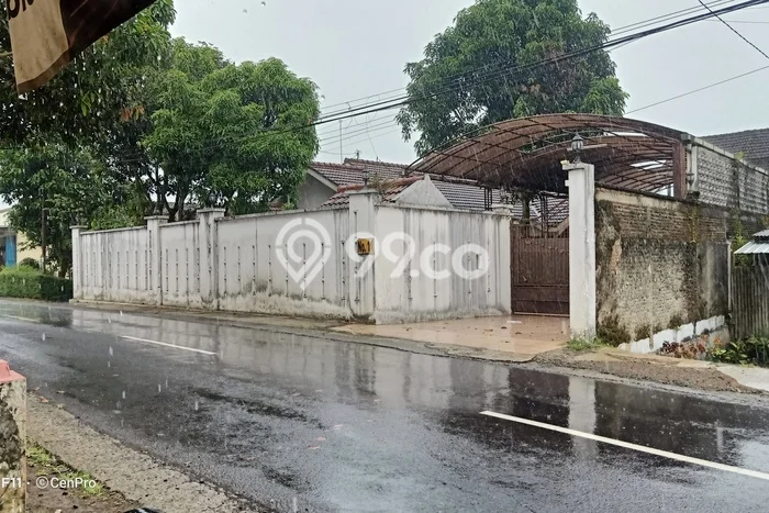 For Sale Rumah 5 Kamar Lokasi Strategis Nyaman dan Strategis di Sumbang For Sale Rumah 5 Kamar Lokasi Strategis Nyaman dan Strategis di Sumbang