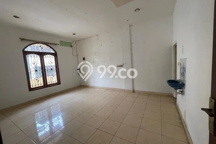 Rumah Kontrakan Jakarta Barat LT 108m2 LB 157m2 Area Jelambar Rumah Kontrakan Jakarta Barat LT 108m2 LB 157m2 Area Jelambar