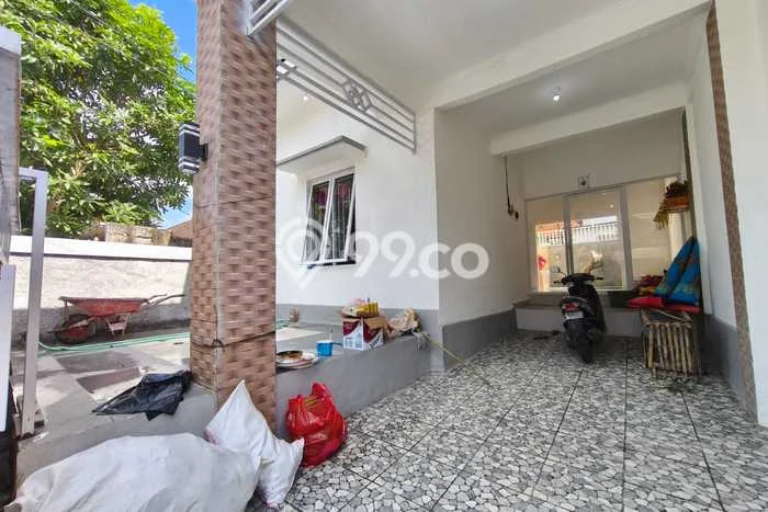 Disewakan! Rumah 2 Kamar Tidur &
2 Kamar Mandi di Taman Griya, Badung Disewakan! Rumah 2 Kamar Tidur &
2 Kamar Mandi di Taman Griya, Badung