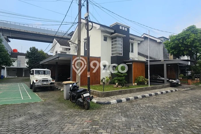 Rumah Modern 5 Kamar LT 175m2 di Bekasi Rumah Modern 5 Kamar LT 175m2 di Bekasi