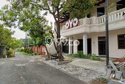 Siap Huni Rumah Mewah 21 Kamar di Wonocolo Dekat ke Mana Saja Siap Huni Rumah Mewah 21 Kamar di Wonocolo Dekat ke Mana Saja