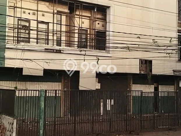 Unit Ruko Dijual di Kuta Selatan Badung 751m2 Unit Ruko Dijual di Kuta Selatan Badung 751m2