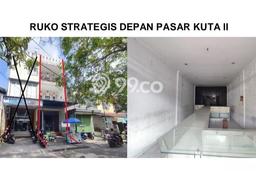 Ruko Dijual Lokasi Emas di Kuta Luas 270m2 Ruko Dijual Lokasi Emas di Kuta Luas 270m2
