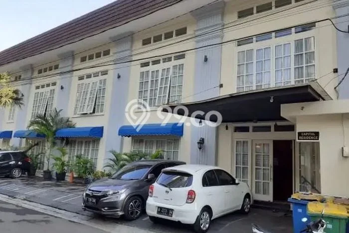 Kost Dijual di Kuningan dengan 40 KT dan Luas 666m2 Kost Dijual di Kuningan dengan 40 KT dan Luas 666m2