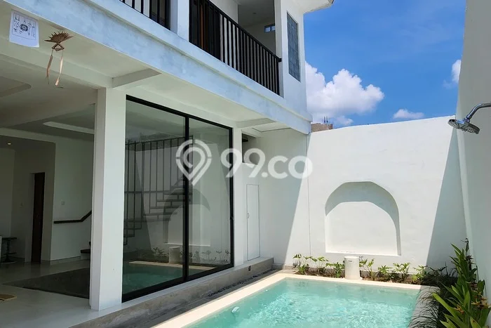 Rumah Disewakan Badung LT 150m2 LB 150m2 Area Kerobokan Rumah Disewakan Badung LT 150m2 LB 150m2 Area Kerobokan