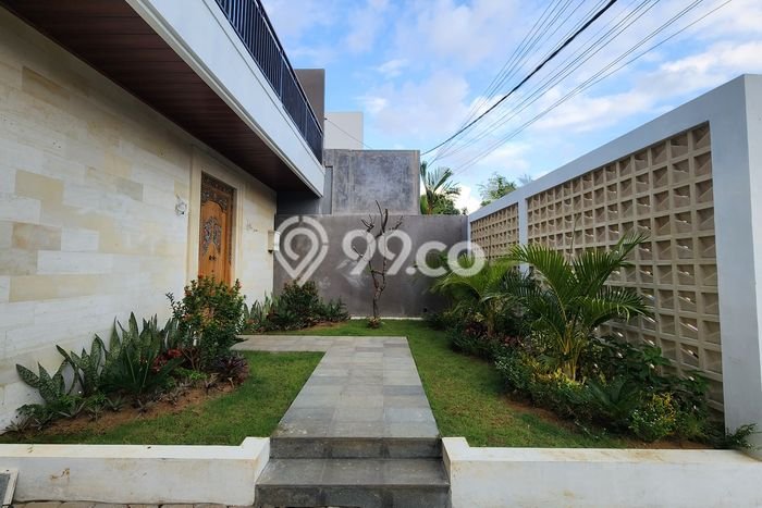 Rumah sewa siap huni 3 Kamar Tidur di Canggu, Badung Rumah sewa siap huni 3 Kamar Tidur di Canggu, Badung