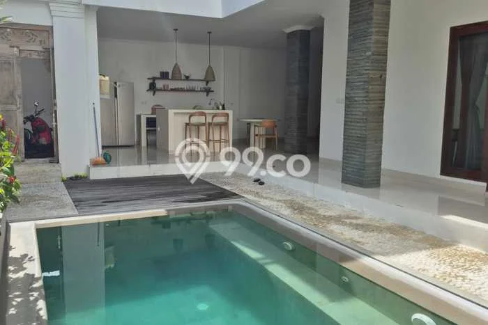 Disewakan! Rumah 3 Kamar Tidur &
3 Kamar Mandi di Canggu, Badung Disewakan! Rumah 3 Kamar Tidur &
3 Kamar Mandi di Canggu, Badung