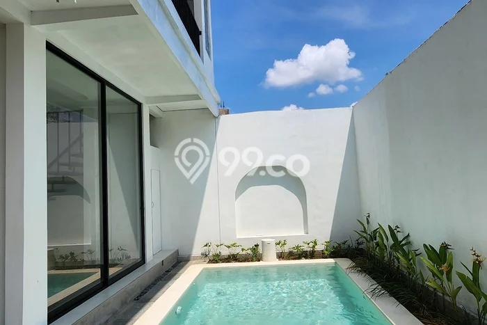 Rumah Disewakan Badung LT 150m2 LB 150m2 Area Kerobokan Rumah Disewakan Badung LT 150m2 LB 150m2 Area Kerobokan