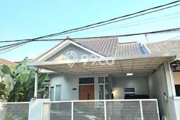 Rumah Luas Asri 4 KT Siap Huni di Bintaro Tangerang Selatan Rumah Luas Asri 4 KT Siap Huni di Bintaro Tangerang Selatan