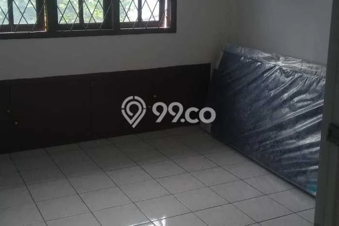 Rumah Kost Dijual di Ciputat, Tangerang Selatan, Spesifikasi 11 KT, 11 KM, 800m2 Rumah Kost Dijual di Ciputat, Tangerang Selatan, Spesifikasi 11 KT, 11 KM, 800m2