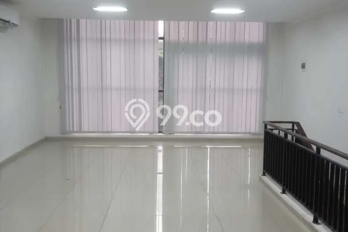 Ruko Dijual di Tangerang Selatan LT 72m2 & LB 171m2 Lokasi Terbaik! Ruko Dijual di Tangerang Selatan LT 72m2 & LB 171m2 Lokasi Terbaik!