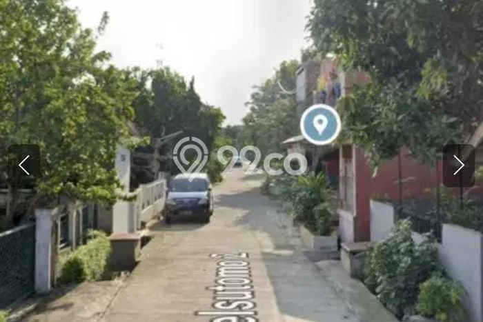 Dijual Rumah Luas Elegan Dengan View Eksklusif di Cawang, Jakarta Timur Dijual Rumah Luas Elegan Dengan View Eksklusif di Cawang, Jakarta Timur