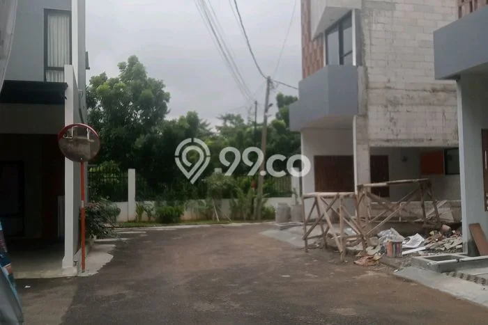Rumah Minimalis 3 Kamar LT 42m2 di Lubang Buaya Rumah Minimalis 3 Kamar LT 42m2 di Lubang Buaya