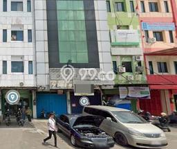 Dijual! Ruko di Daan Mogot Jakarta Barat LT 72m2 / LB 288m2 Kawasan Strategis Dijual! Ruko di Daan Mogot Jakarta Barat LT 72m2 / LB 288m2 Kawasan Strategis