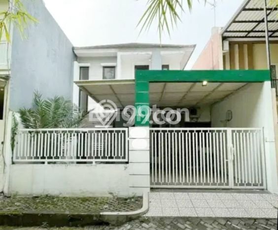 Rumah Modern Cantik 4 Kamar Bisa Langsung Pindah di Gayungan Rumah Modern Cantik 4 Kamar Bisa Langsung Pindah di Gayungan