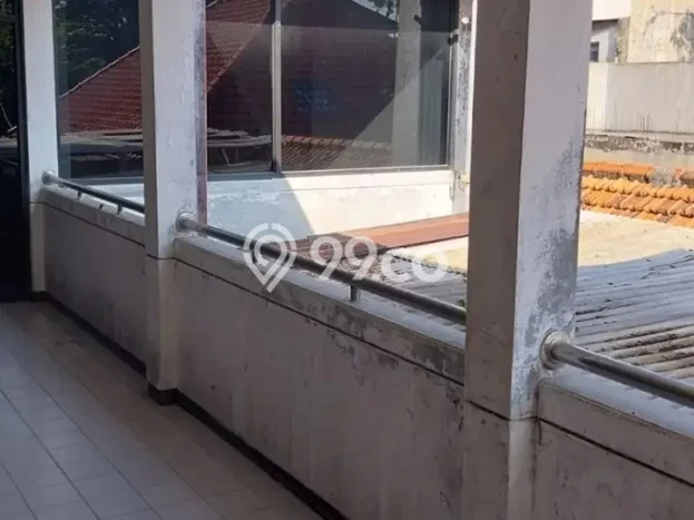 For Sale Rumah Mewah Exclusive di Sawahan, Surabaya For Sale Rumah Mewah Exclusive di Sawahan, Surabaya