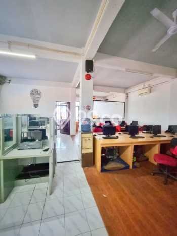 Komersial Dijual di Kawasan Mampang Prapatan, Jakarta Selatan Harga Kompetitif Komersial Dijual di Kawasan Mampang Prapatan, Jakarta Selatan Harga Kompetitif