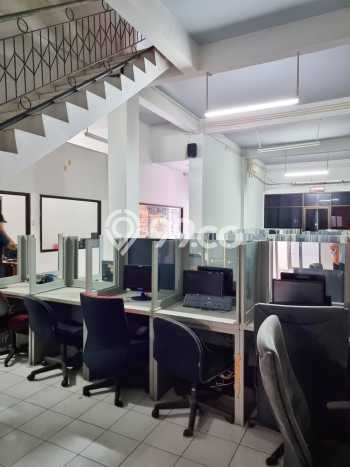 Komersial Dijual di Kawasan Mampang Prapatan, Jakarta Selatan Harga Kompetitif Komersial Dijual di Kawasan Mampang Prapatan, Jakarta Selatan Harga Kompetitif