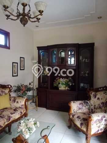 Jual Rumah Mewah Elegan Dengan View Eksklusif di Pondok Kelapa, Jakarta Timur Jual Rumah Mewah Elegan Dengan View Eksklusif di Pondok Kelapa, Jakarta Timur