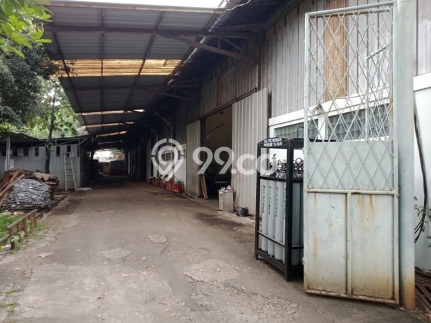 Pabrik Dijual di Cibitung Bekasi dengan Luas Bangunan 2000m2 Pabrik Dijual di Cibitung Bekasi dengan Luas Bangunan 2000m2