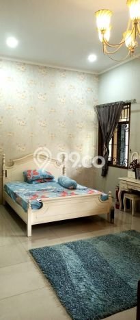Rumah Mewah LB 380m2 Siap Huni Desain Elegan di Jati Padang, Jakarta Selatan Rumah Mewah LB 380m2 Siap Huni Desain Elegan di Jati Padang, Jakarta Selatan