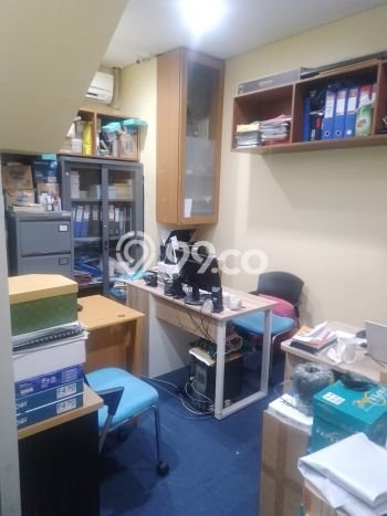 Ruko Dijual di Prime Area Jakarta Timur Luas 128m2 Ruko Dijual di Prime Area Jakarta Timur Luas 128m2
