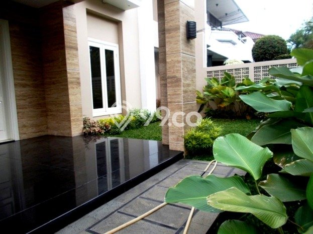 Hunian Minimalis Disewakan di Pondok Indah Jakarta Selatan 4 KT & 4 KM Hunian Minimalis Disewakan di Pondok Indah Jakarta Selatan 4 KT & 4 KM