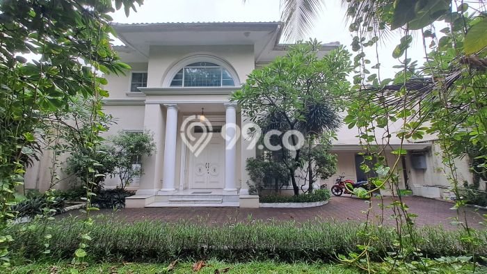 Disewakan Cepat Rumah Kondisi Baik di Kawasan Kebayoran Baru, Jakarta Selatan Disewakan Cepat Rumah Kondisi Baik di Kawasan Kebayoran Baru, Jakarta Selatan