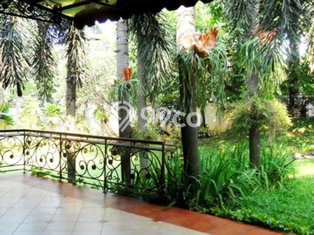 Hunian Elit LB 850m2 Siap Pakai Desain Elegan di Pondok Indah, Jakarta Selatan Hunian Elit LB 850m2 Siap Pakai Desain Elegan di Pondok Indah, Jakarta Selatan