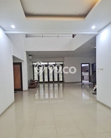 Disewakan segera hunian minimalis lokasi strategis 5 Kamar di Kebayoran Baru, Jakarta Selatan Disewakan segera hunian minimalis lokasi strategis 5 Kamar di Kebayoran Baru, Jakarta Selatan